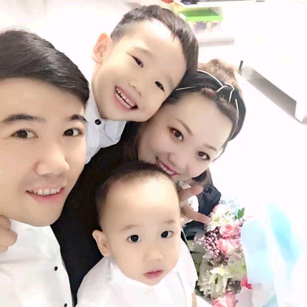 “博哥一家日常生活号”