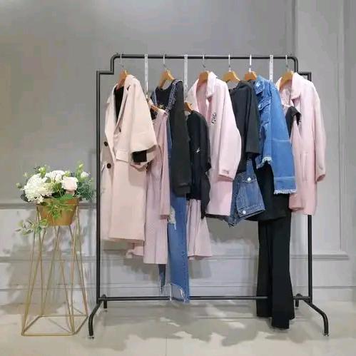 十三行服装批发买手小张