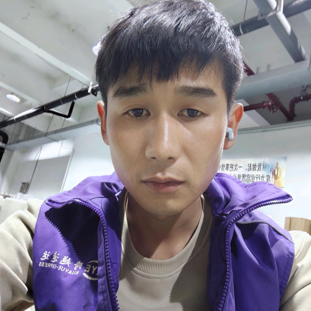跨越李哥