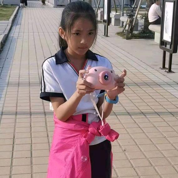 W小龙女（我很好是俊）