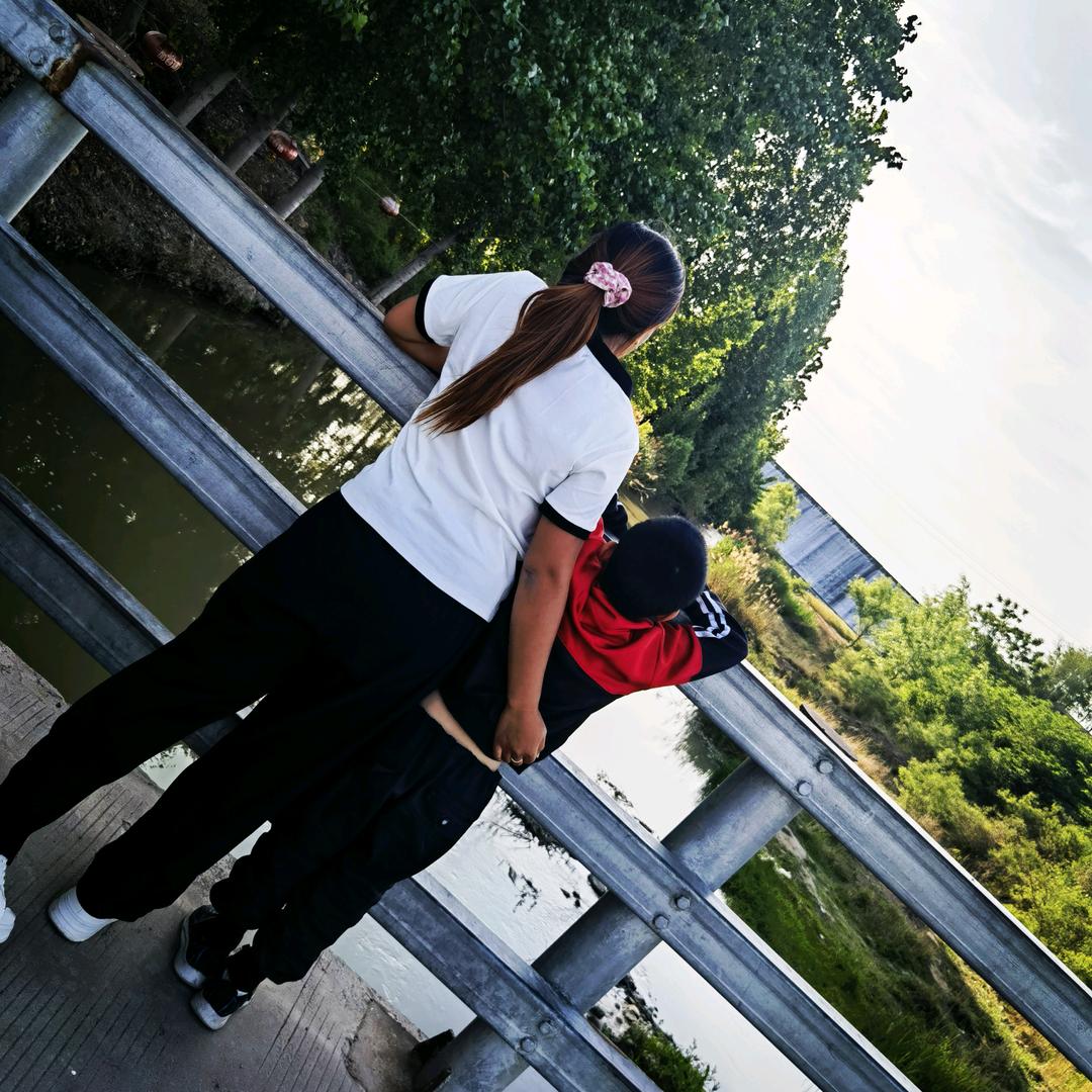 印尼“艾菲””在武安