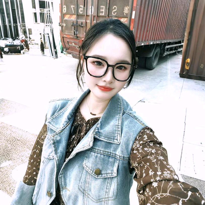 H姐(暗区小妮子）