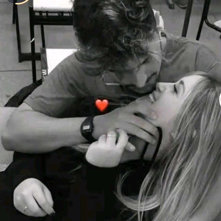 xax