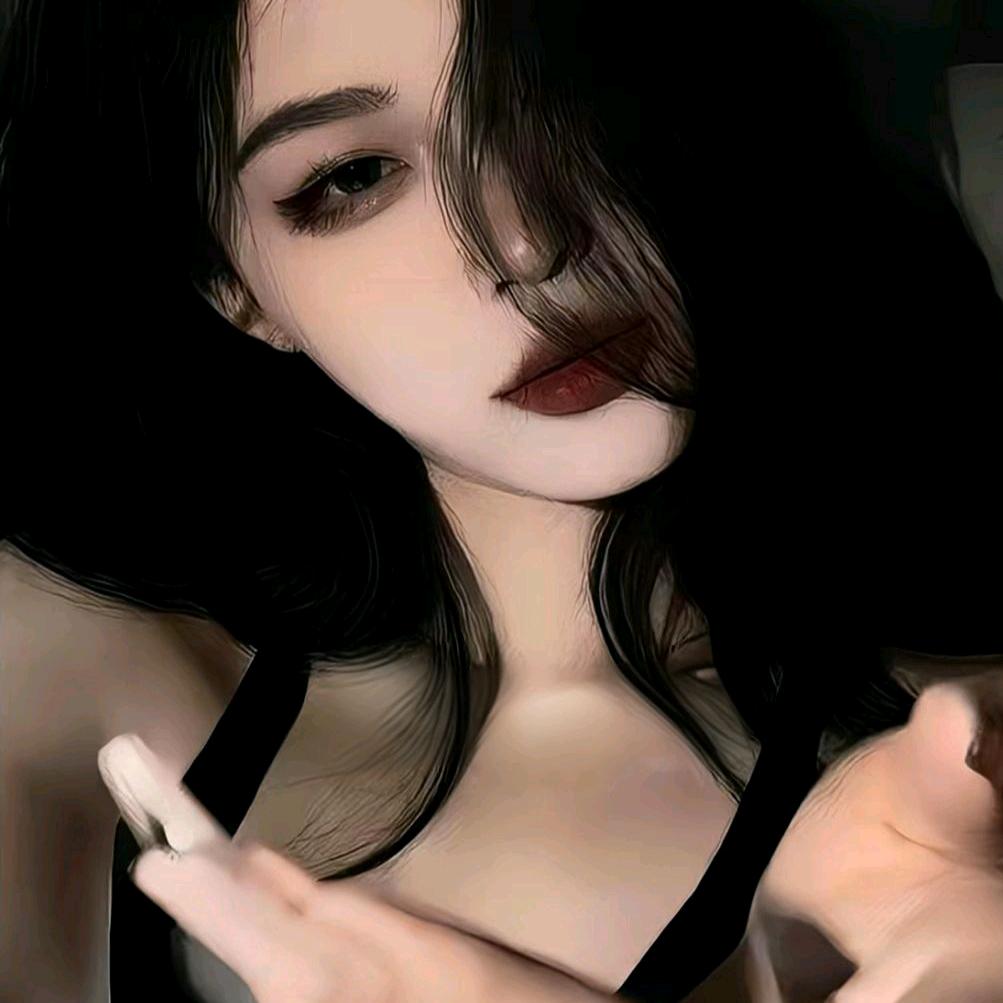 💋  烟熏妆