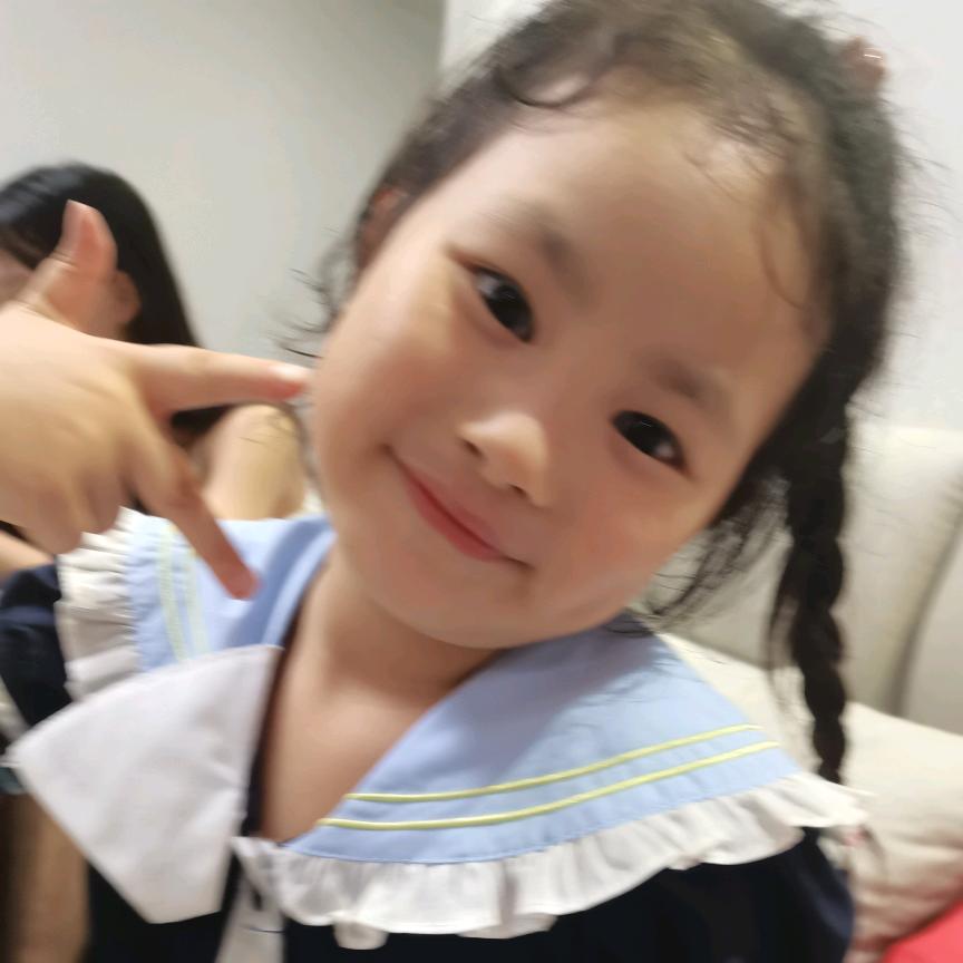 曹梓然