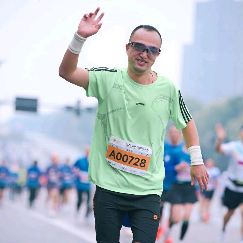 金🐲龙（龙星烟酒超市）