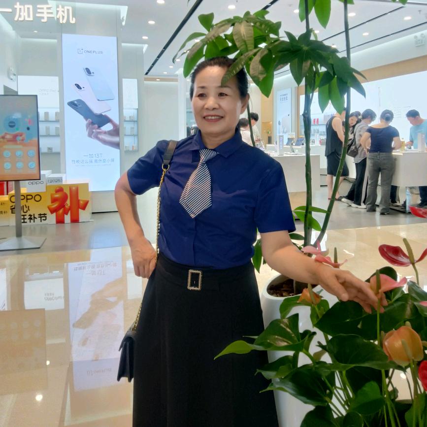 欣鑫家政(宫经理）