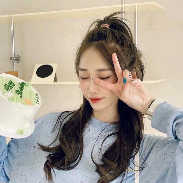 不理理女装-秀