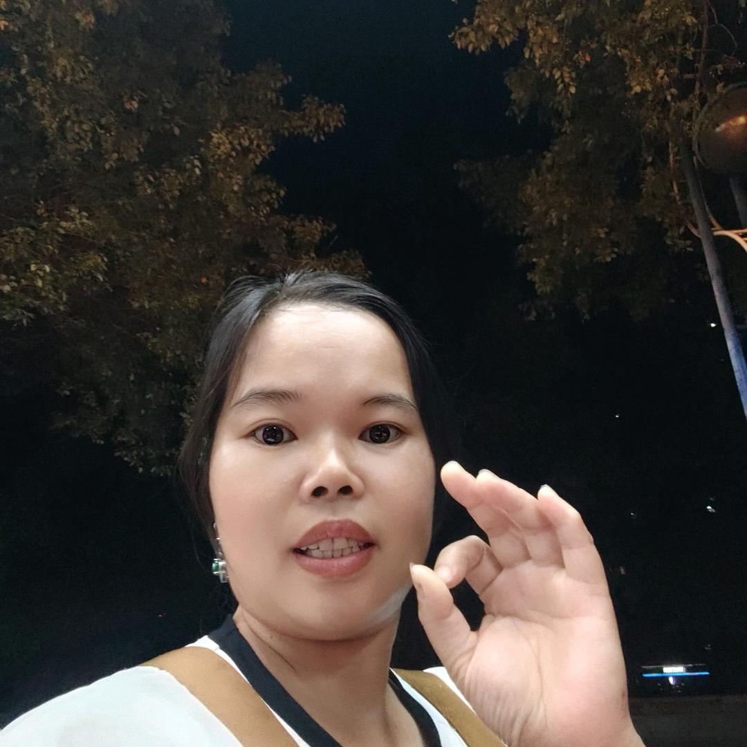 莲莲