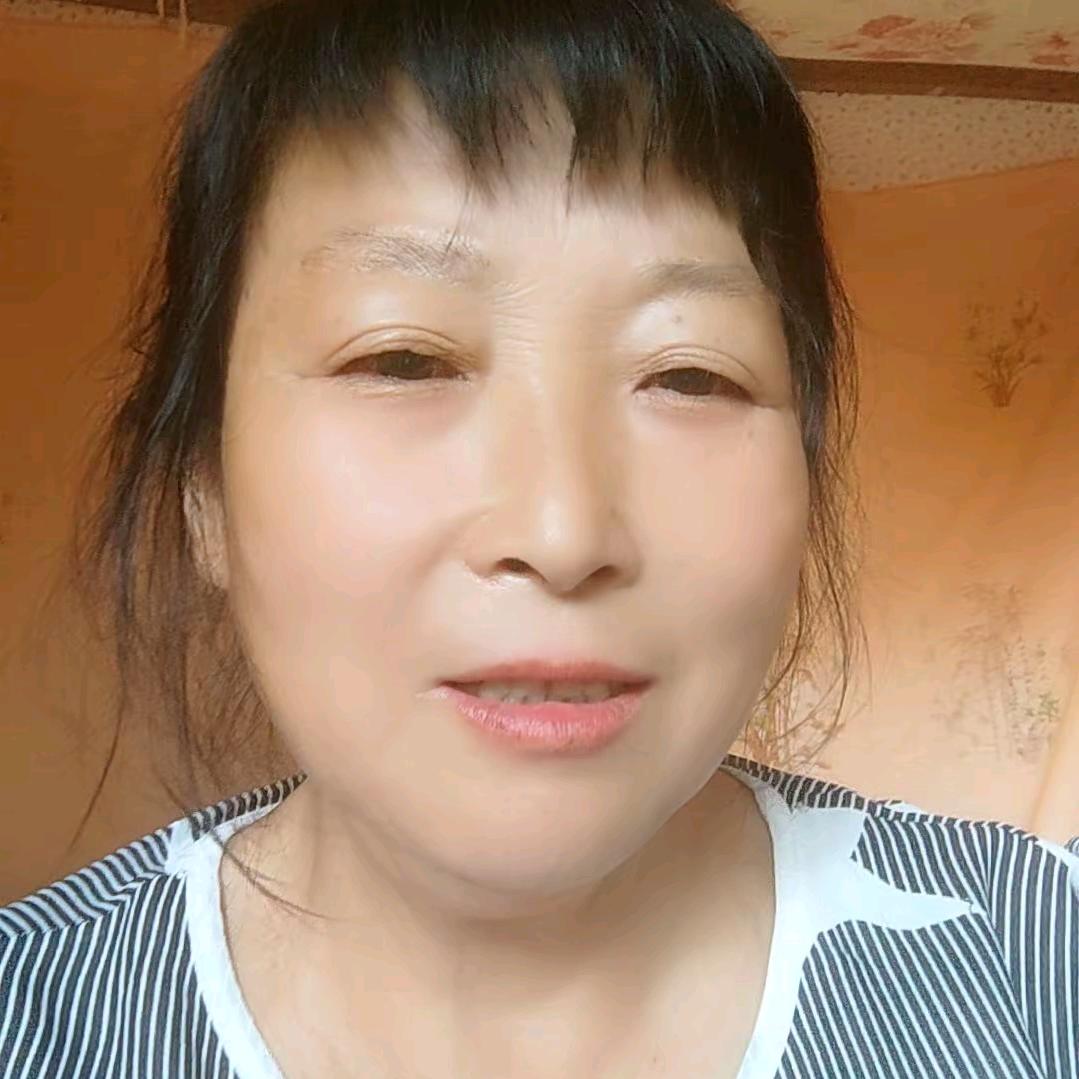 万阿姨小芳