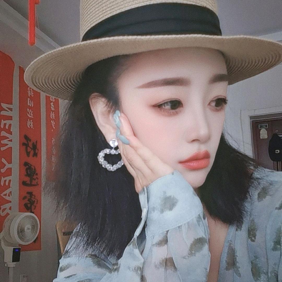 💋女王👑