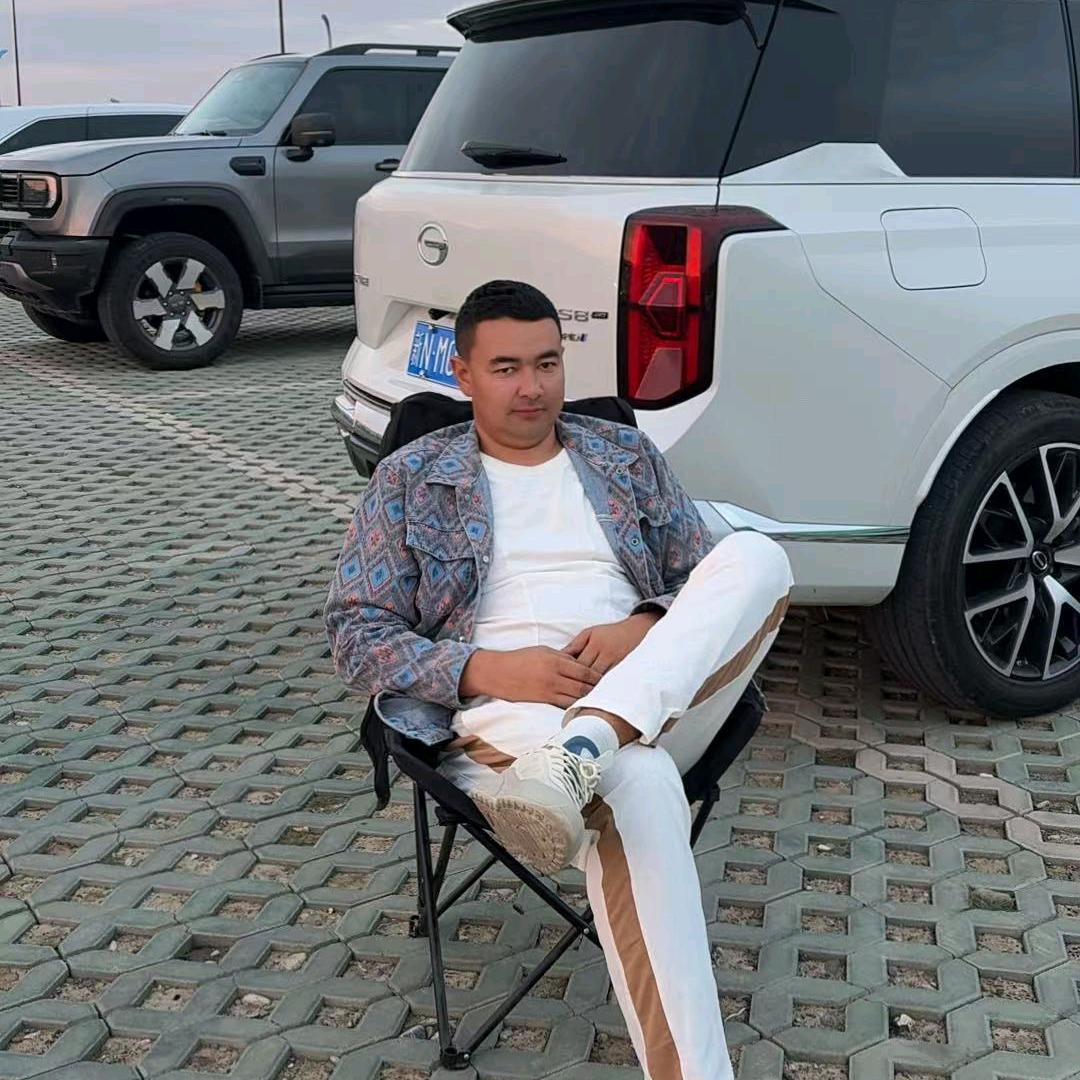 阿迪力13999673532