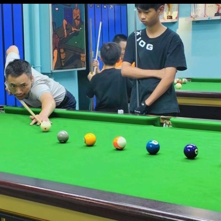 深圳星辰台球