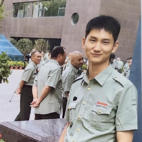 老班长公益爱心服务队