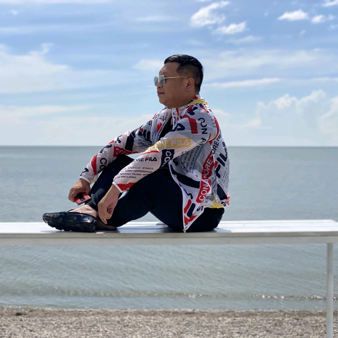 苏磊
