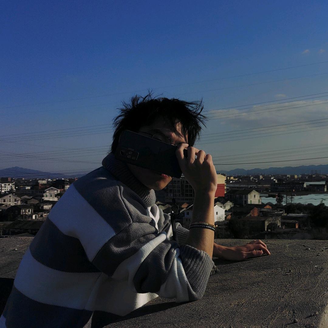 晴☀️玩板小吴