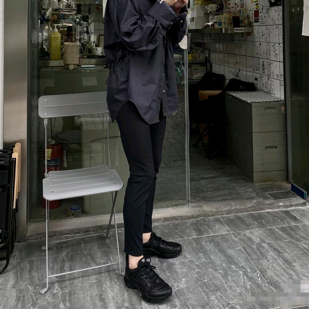 🇹🇭 🇸🇭 小爱同志