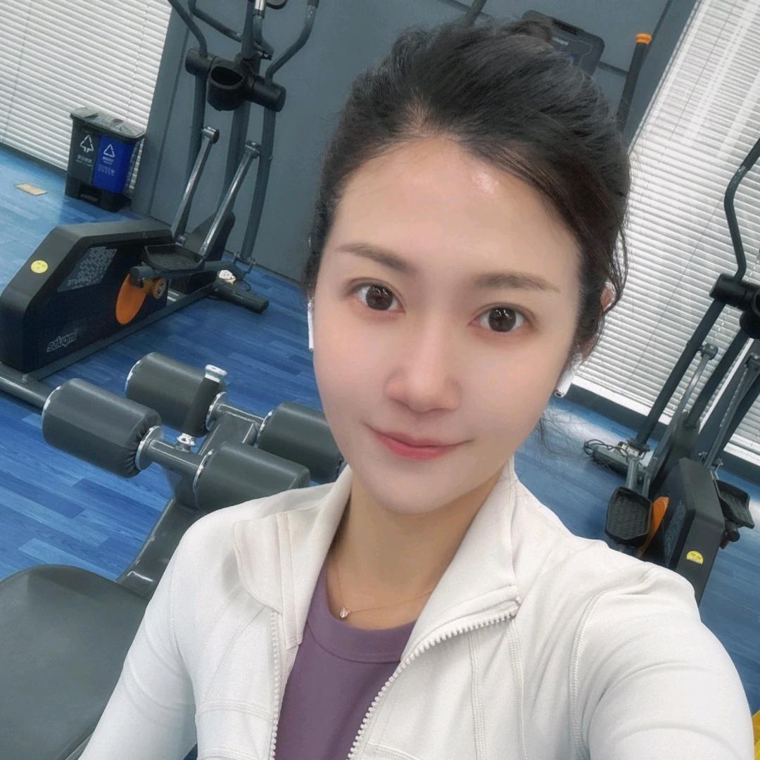 雾岛听商贸行爆爆