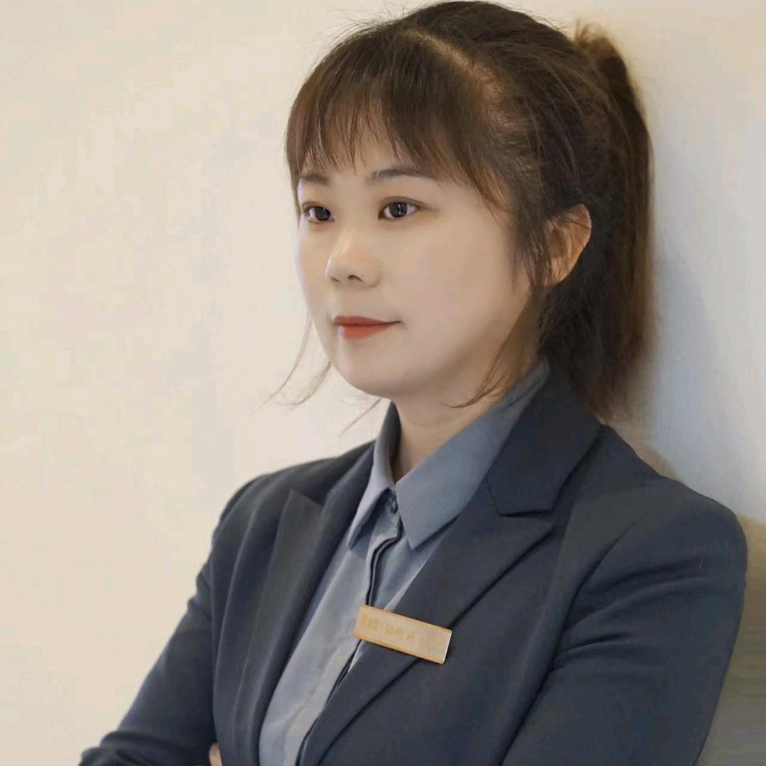 青春里铂樾府小彭