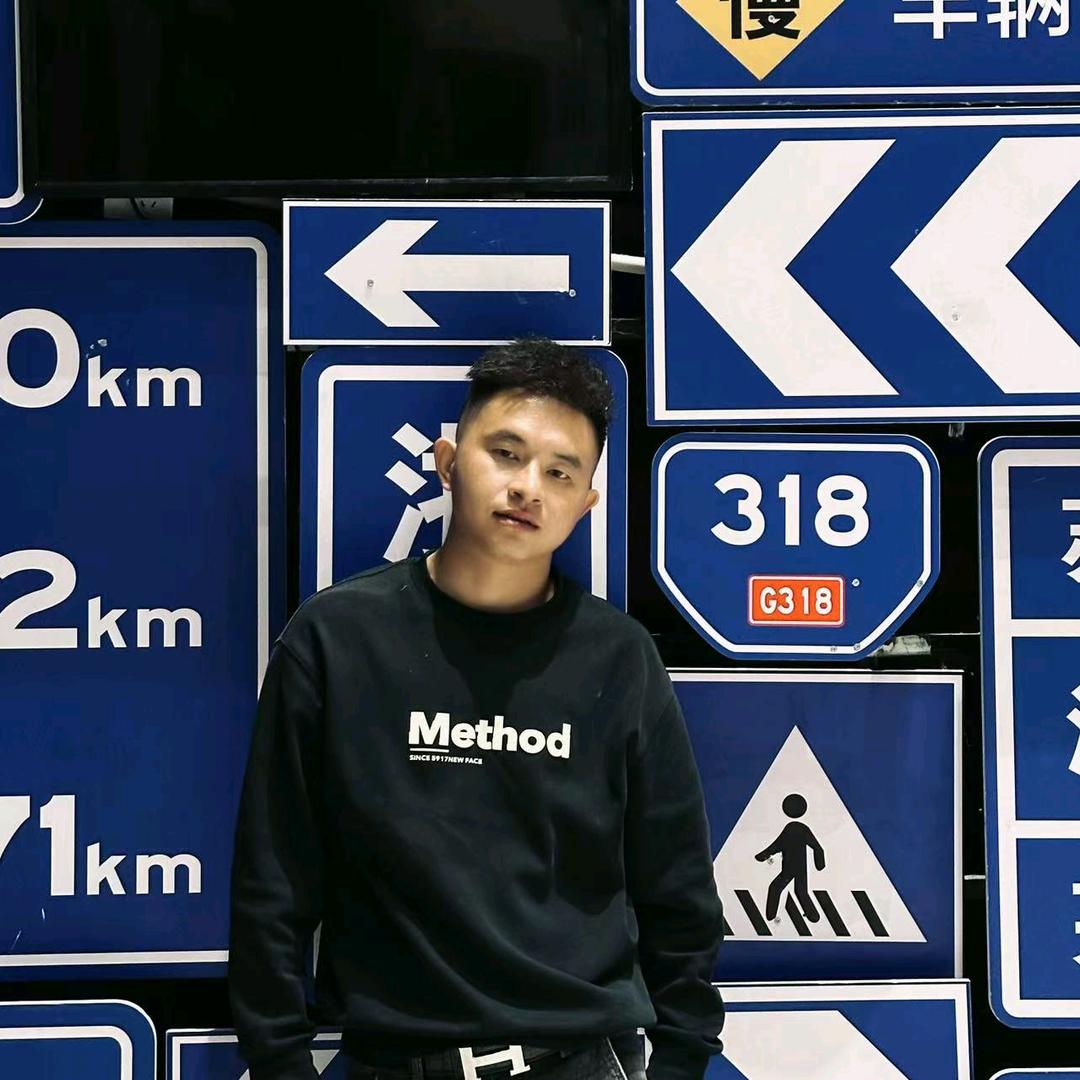腾翼玻璃。小王😎