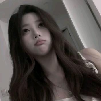 春水迢迢不断仙