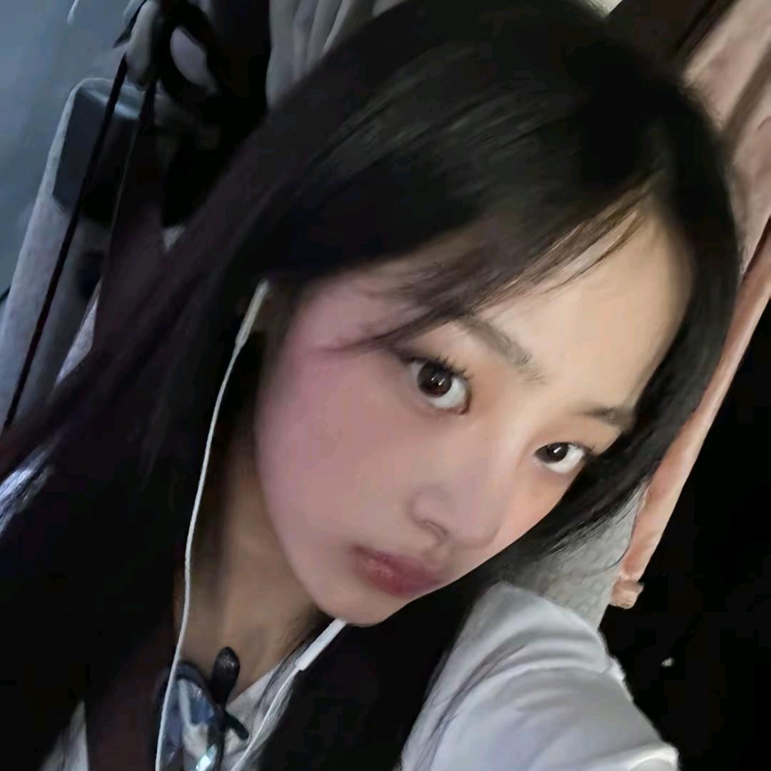 下雨季^_   ̫ _^
