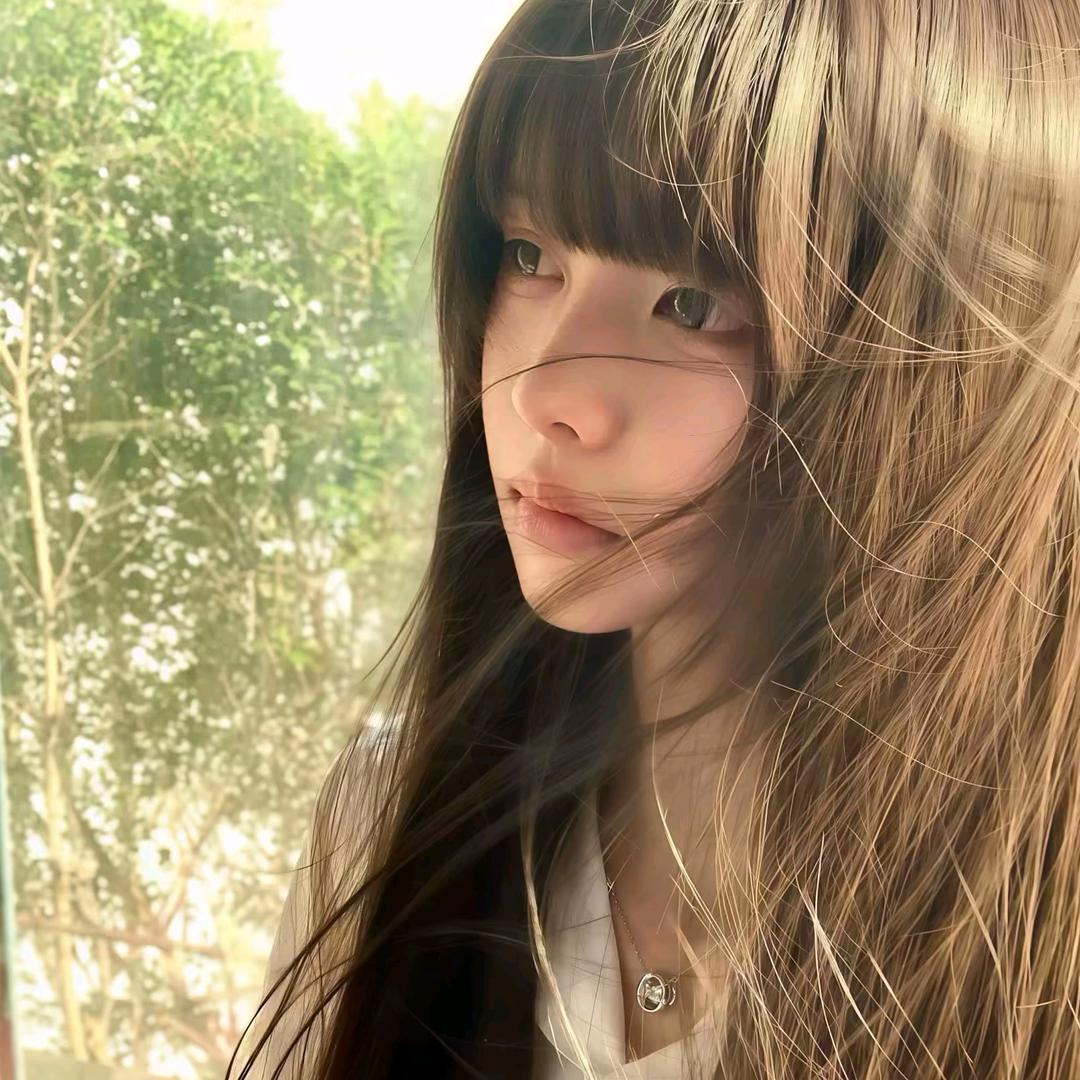 芥子˃̣̣̥᷄⌓˂̣̣̥᷅ 🌠