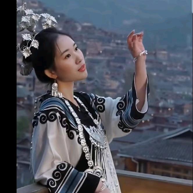 @烦恼全吴（拒绝私信)