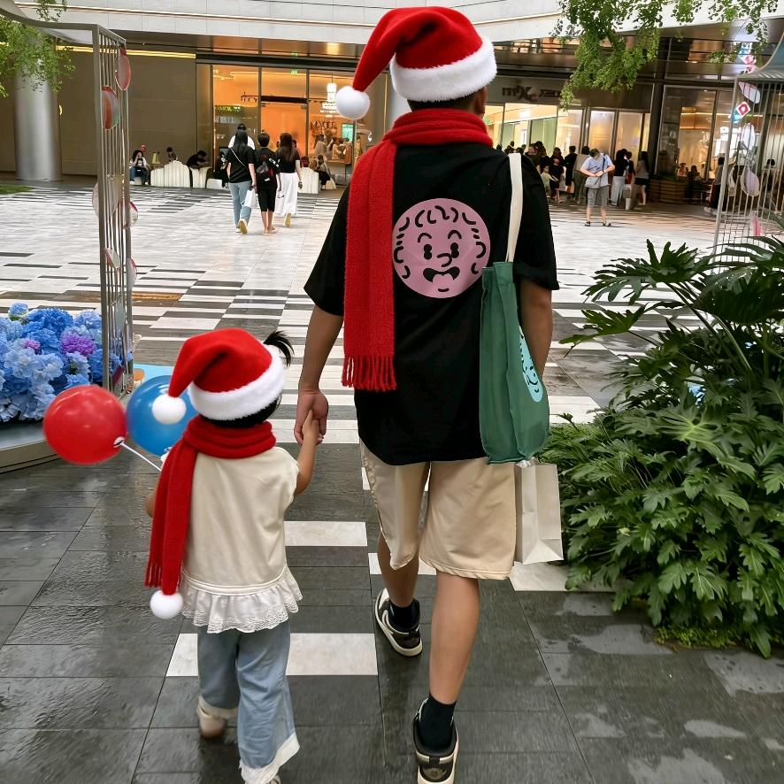 小洪今天很快乐