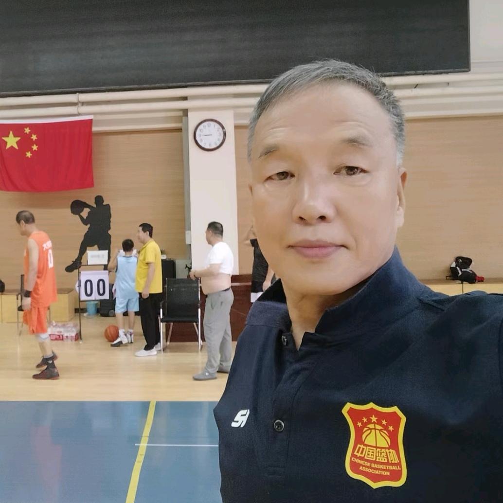 崔哨／篮球裁判/赛事