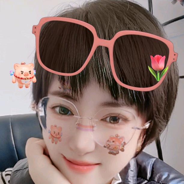 🌈浅笑的天空🌻