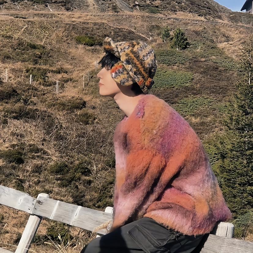 Y.🌩