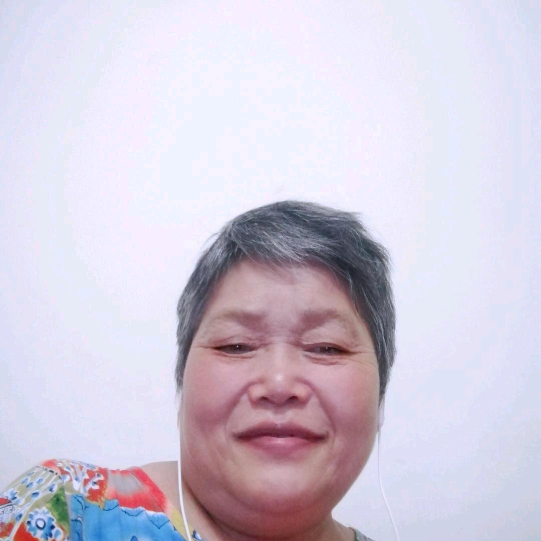 朱成英
