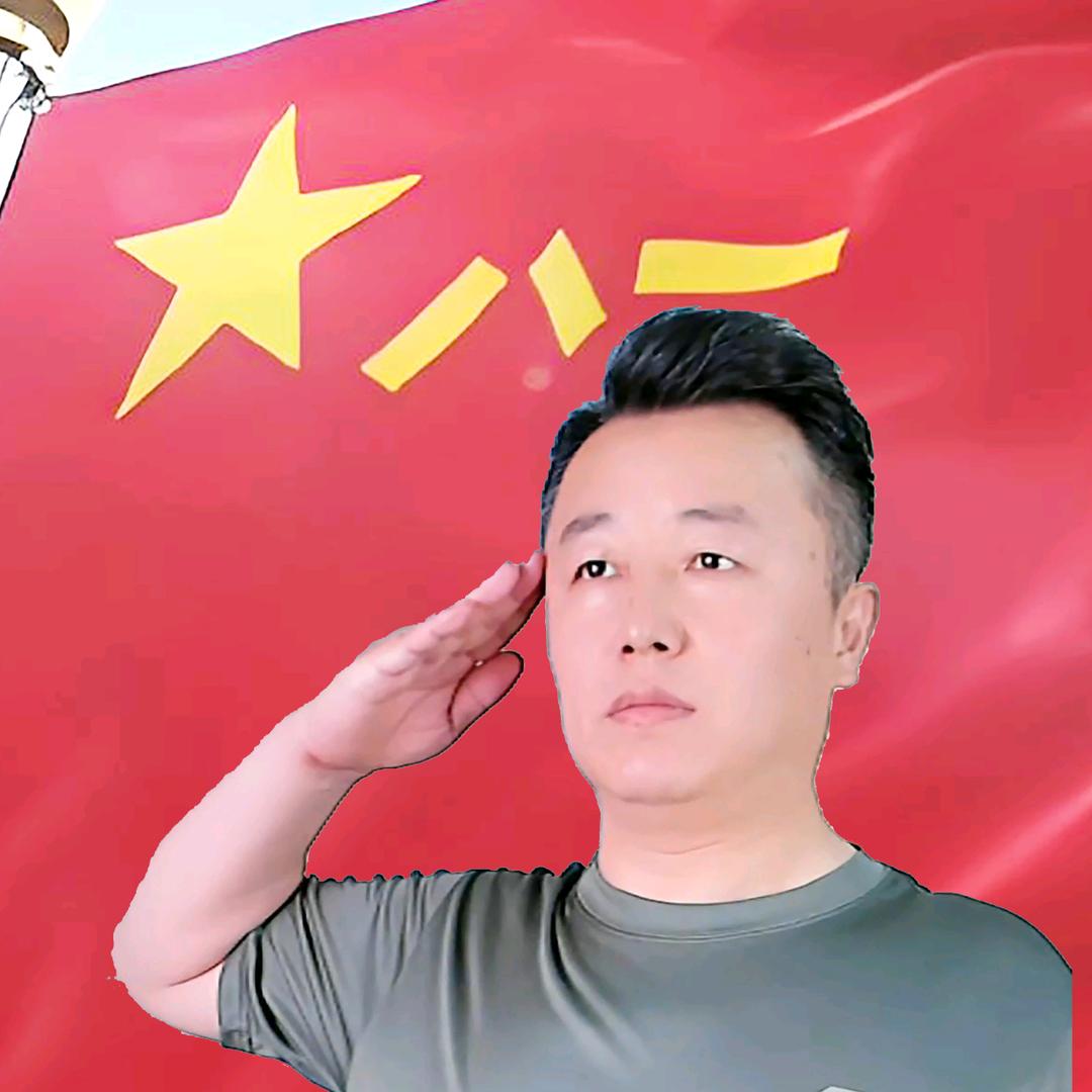 炊事班小何