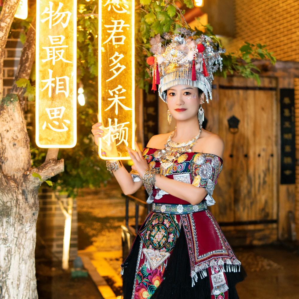 YZ伊一（｡ò ∀ ó｡）🍊