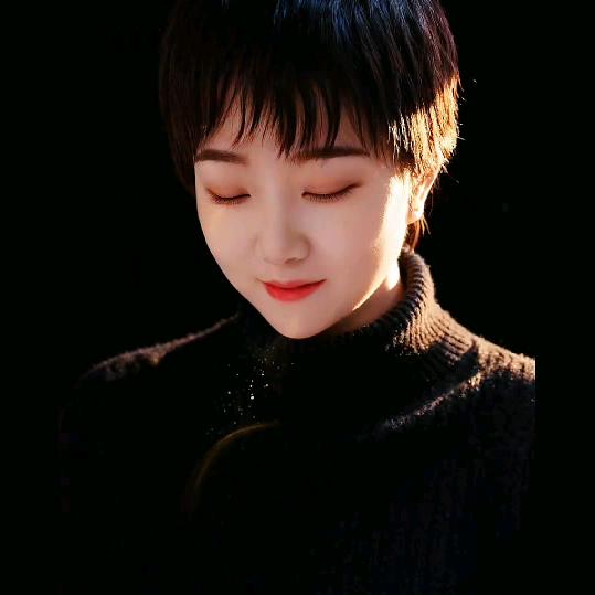 杨姐姐。