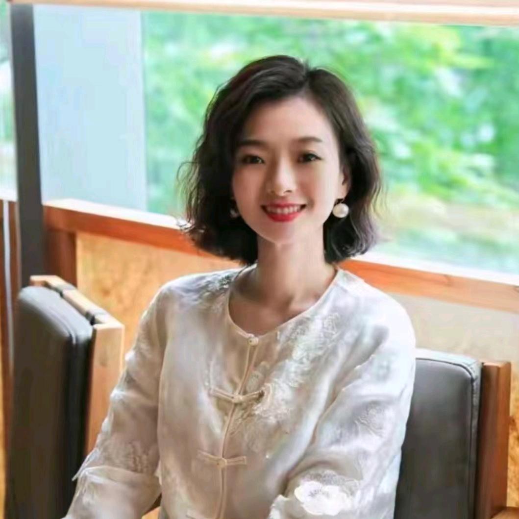 西子小老板娘轻奢女装