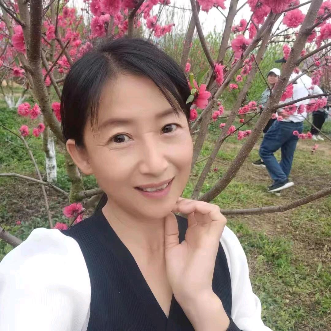 阿彩姐988（7月6早上7：10首播）