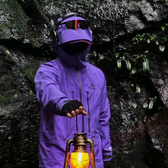 心怀荣耀.