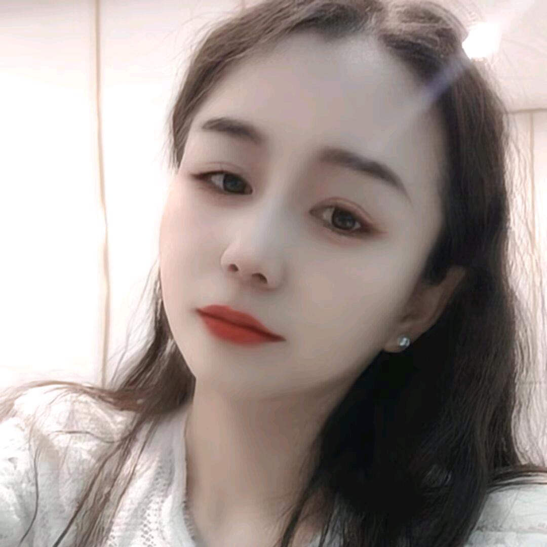 十月ʸ 💕.