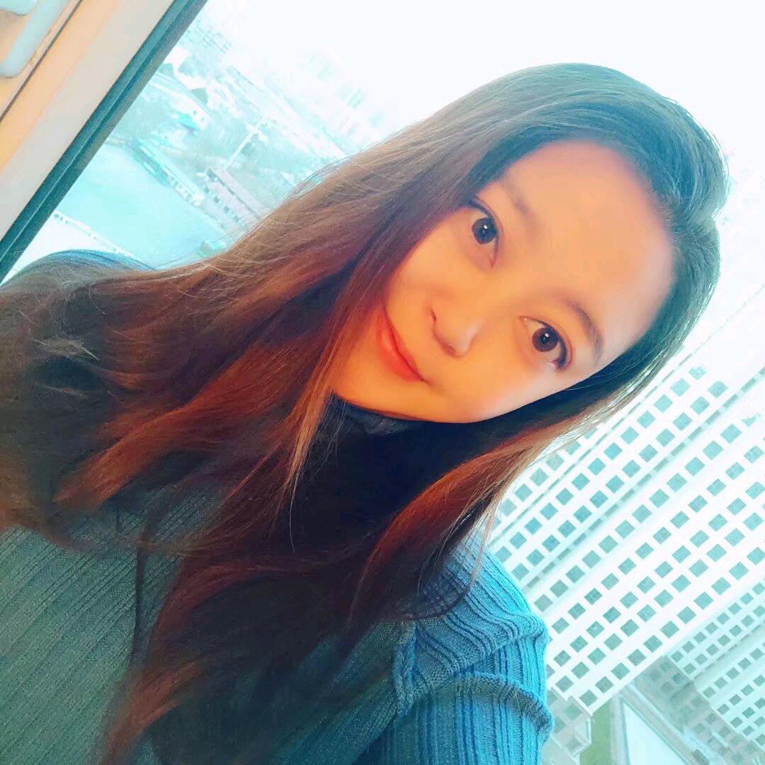 有颗虎牙吖