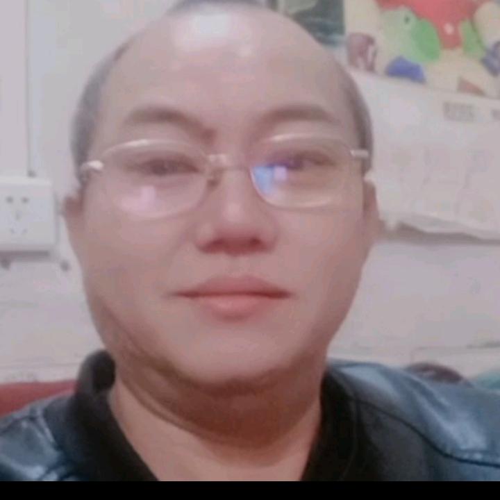 嚴（严）氏蜂业公司