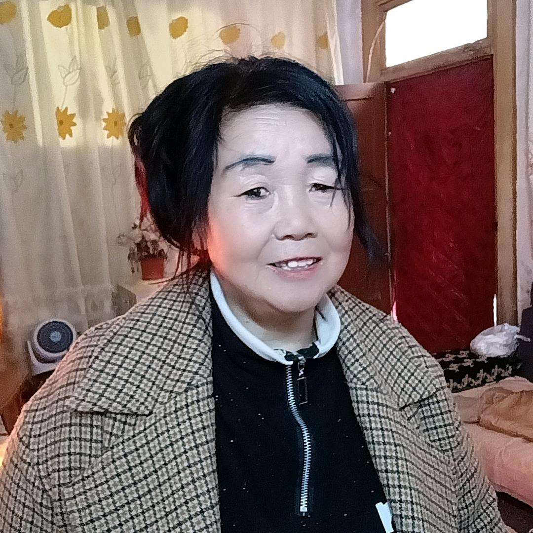 店张西街果行   史春梅