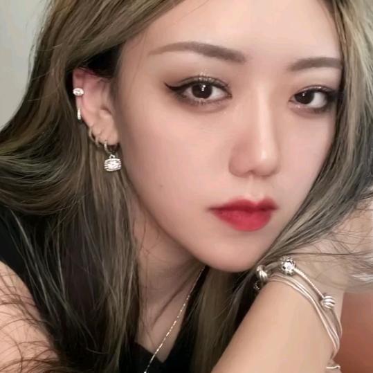 小憨妮