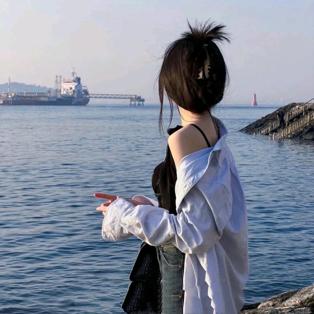 ɞ呆呆ʚ