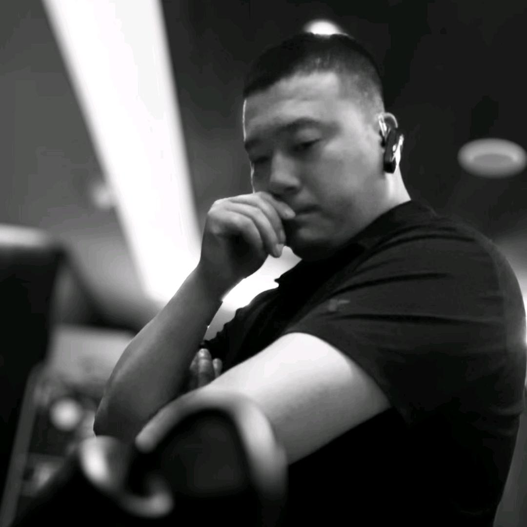 断笔写沧桑