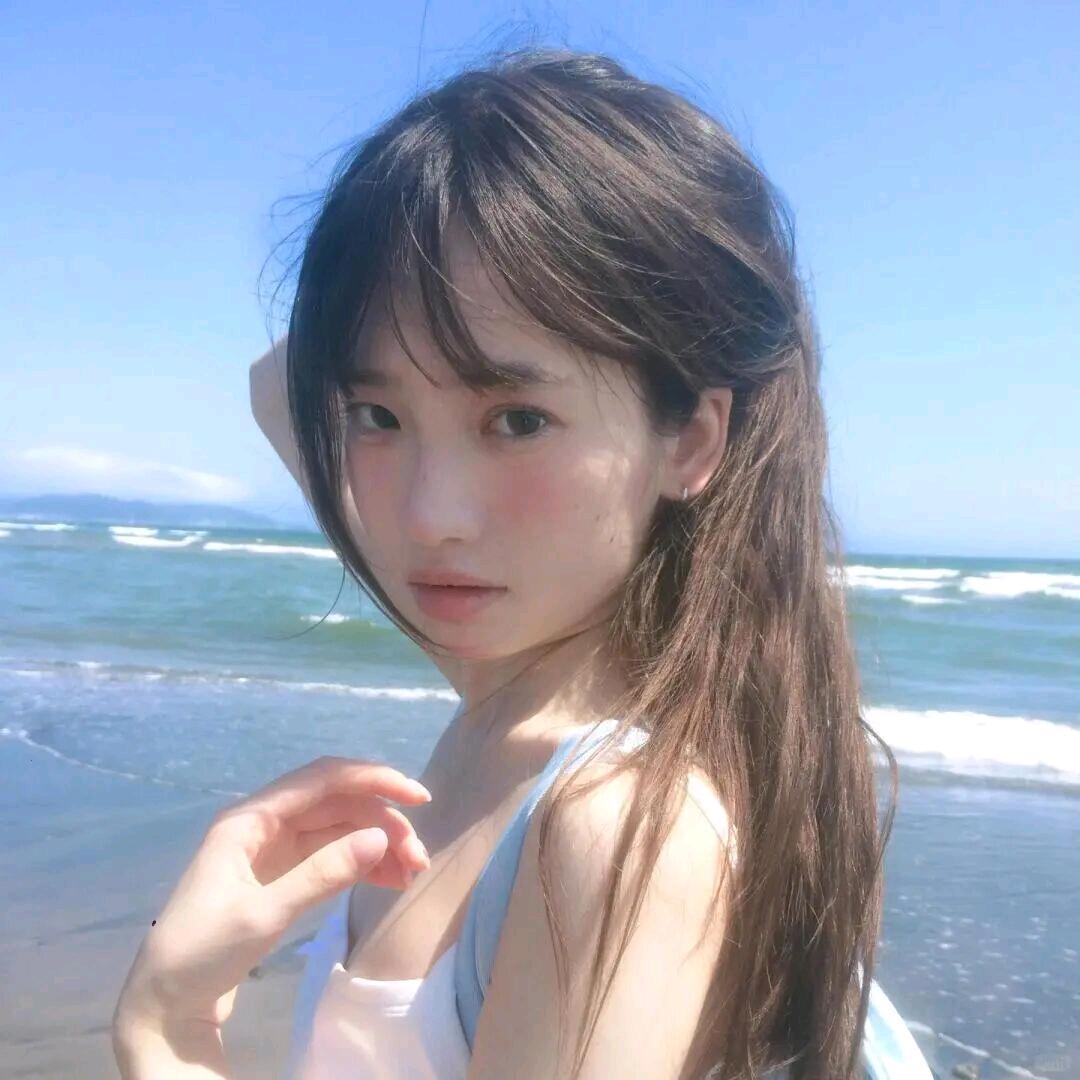 呦呦椰头像
