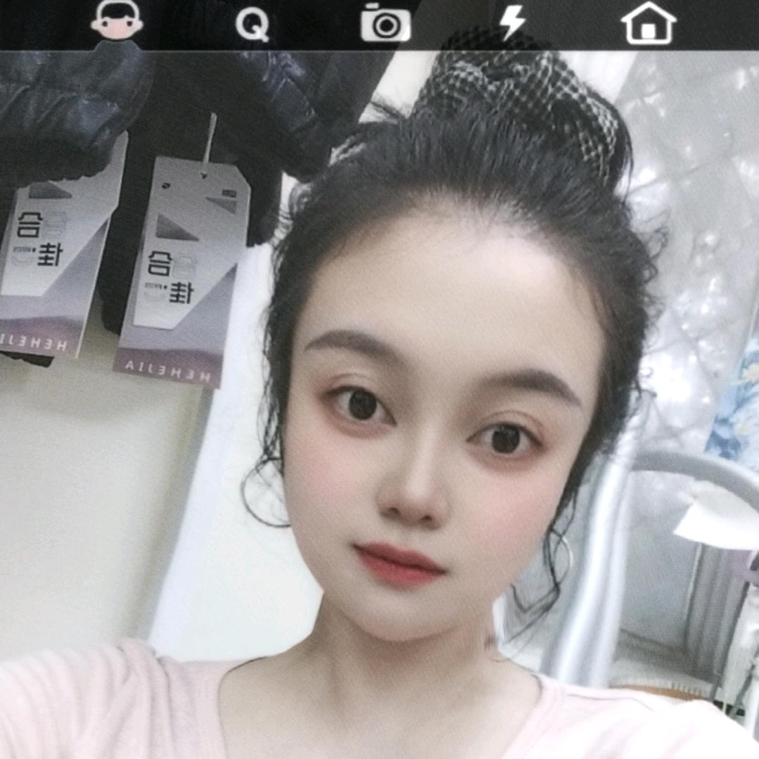 曼曼