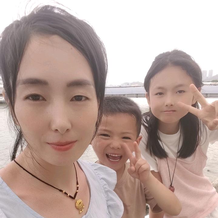 ꧁ღ余生爱自己꧂