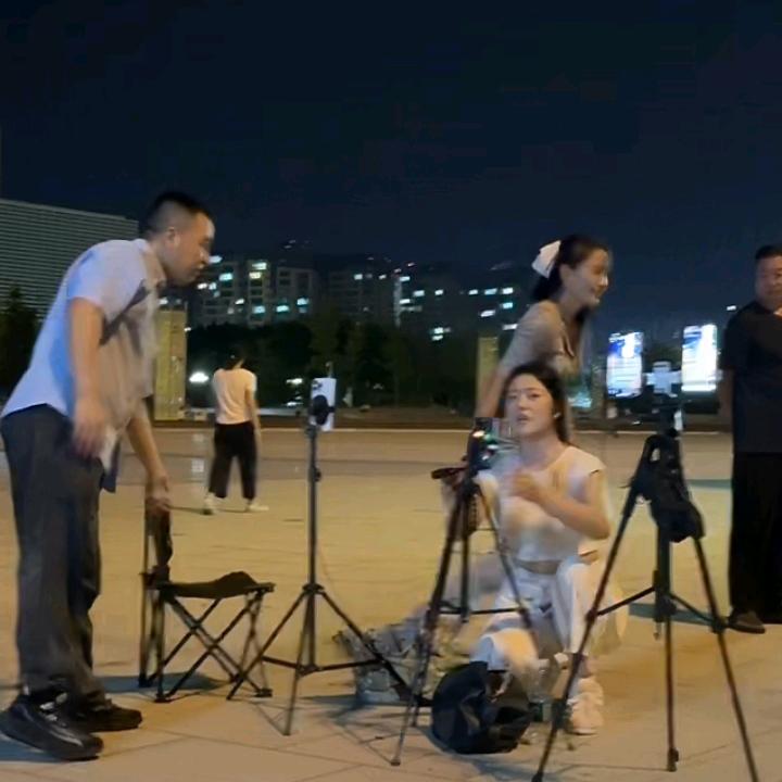孤独的世界